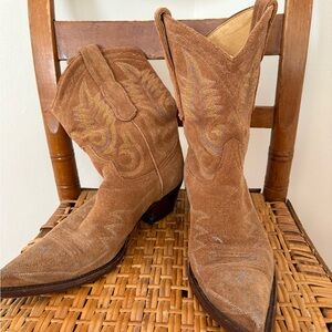 Tan Western Cowboy Boots